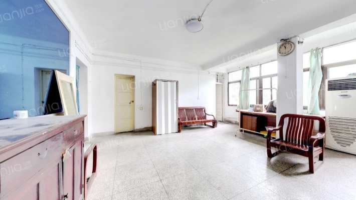 省电社区二手房实景图