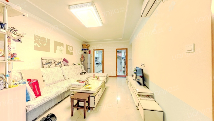 国宾中央区二手房实景图