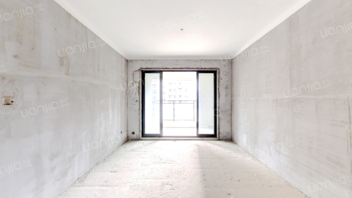 保利金香槟二手房实景图