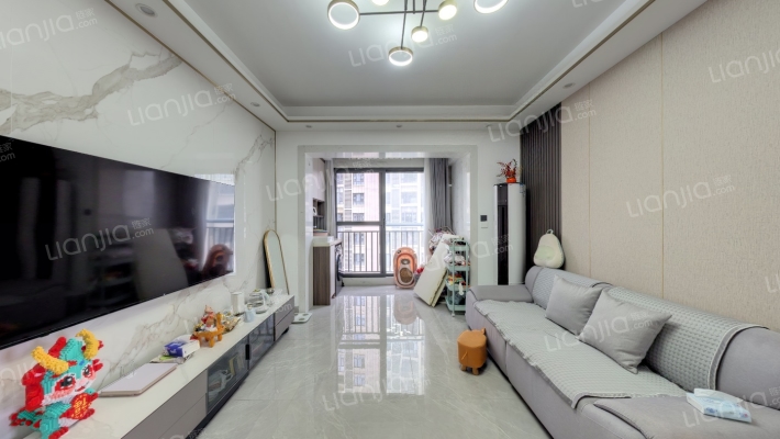 天悦湖畔二手房实景图