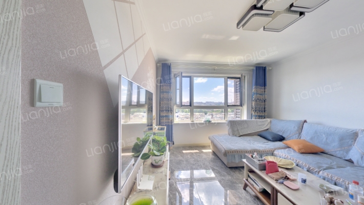 四季中央二手房实景图