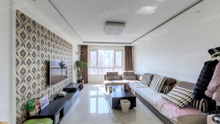 中房上东花墅四期二手房实景图