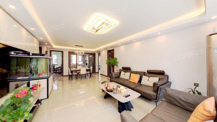 万科翡翠公园二期二手房实景图