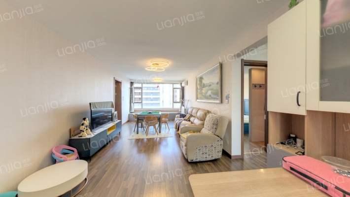 万科翡翠公园二期二手房实景图