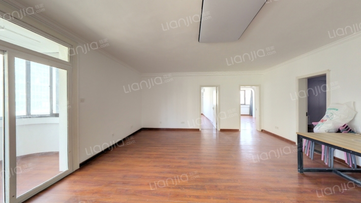 景泰大楼二手房实景图