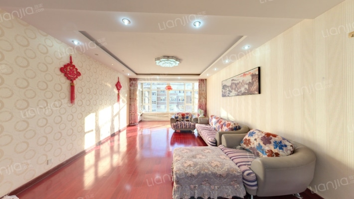 富奥花园C区二手房实景图