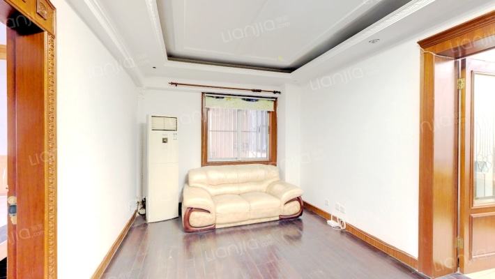 中华东波小区二手房实景图