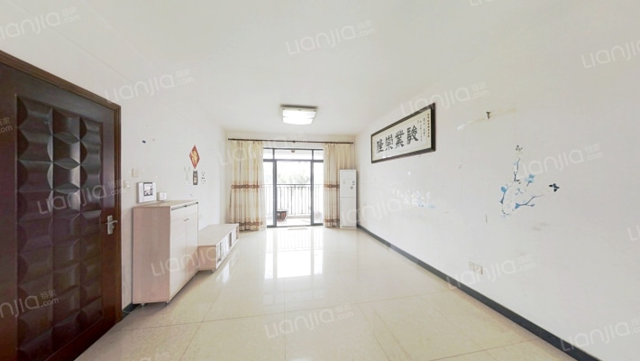 景湖蓝郡二期二手房实景图