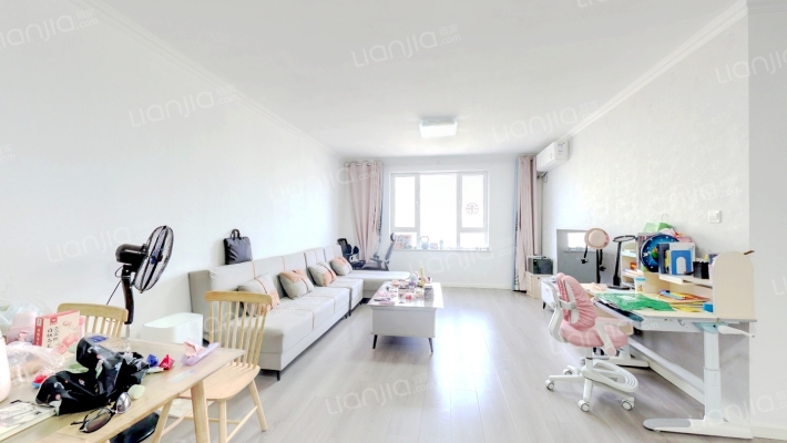 经贸大学东苑住宅楼二手房实景图