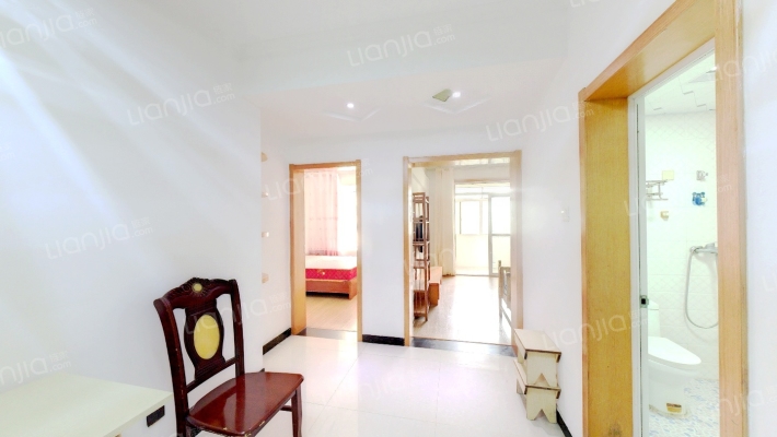 华凌锦苑二手房实景图