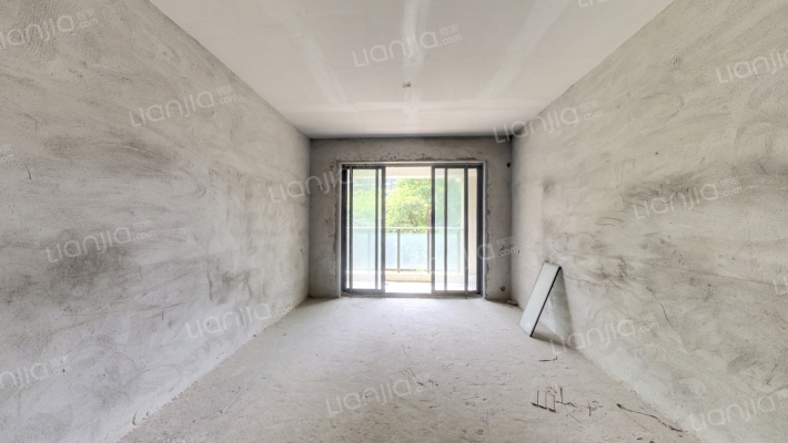 富山居二手房实景图