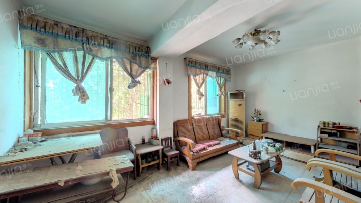 遥感信息测绘院宿舍二手房实景图