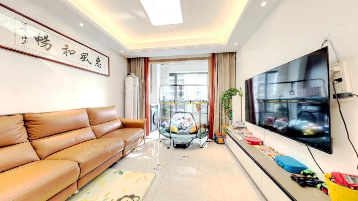 万科中南府二手房实景图