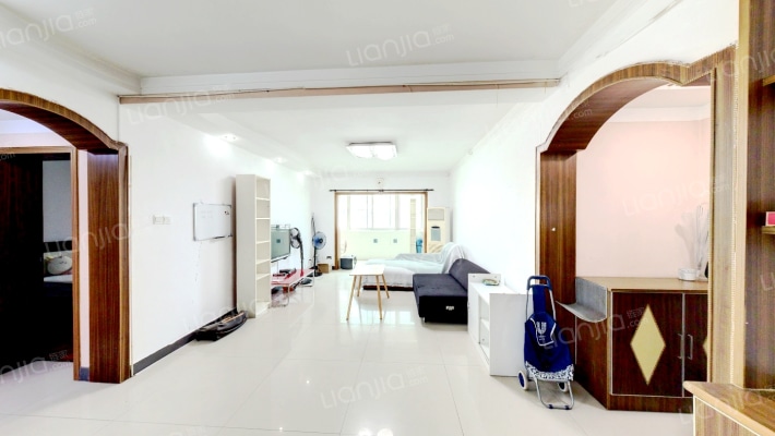 东南明苑二手房实景图