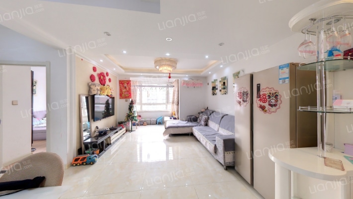 依云首府二手房实景图