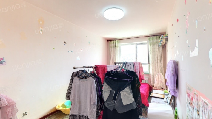 风华新苑二区二手房实景图