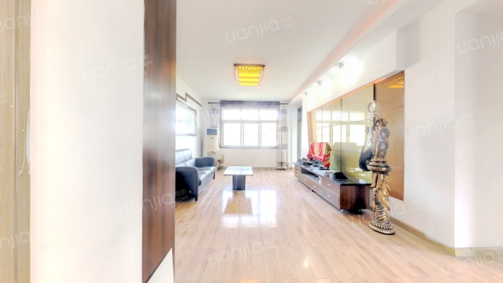 江大園二手房实景图