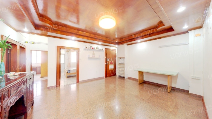 桂畔路二手房实景图