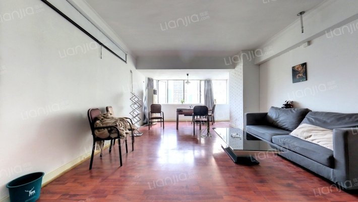 世界贸易中心二手房实景图