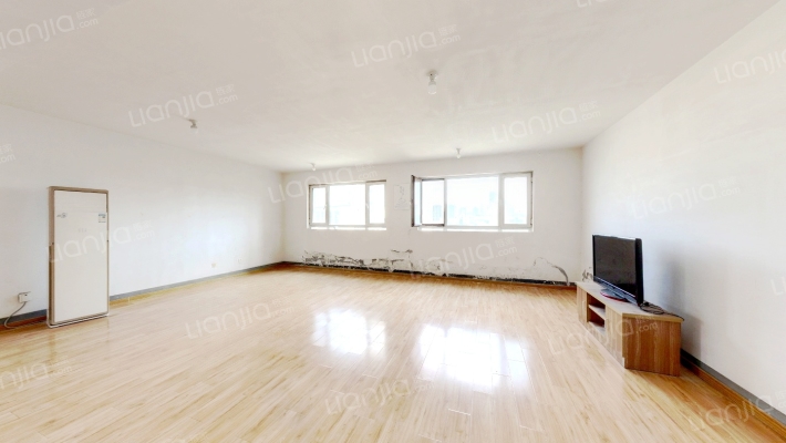 映月清水湾二手房实景图