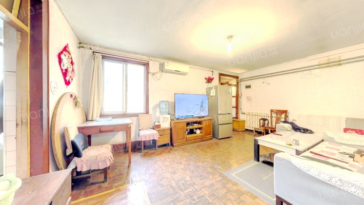 广东路莱州路二手房实景图