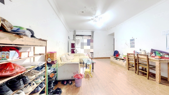 海滨城二期丽港新都二手房实景图