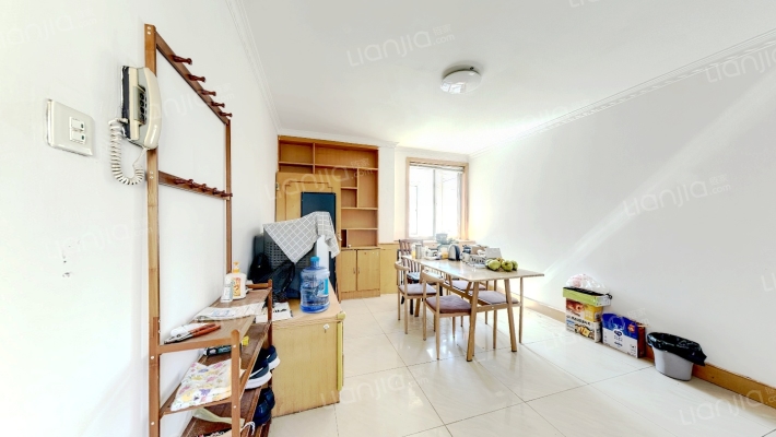 海滨花园小区富夼街二手房实景图