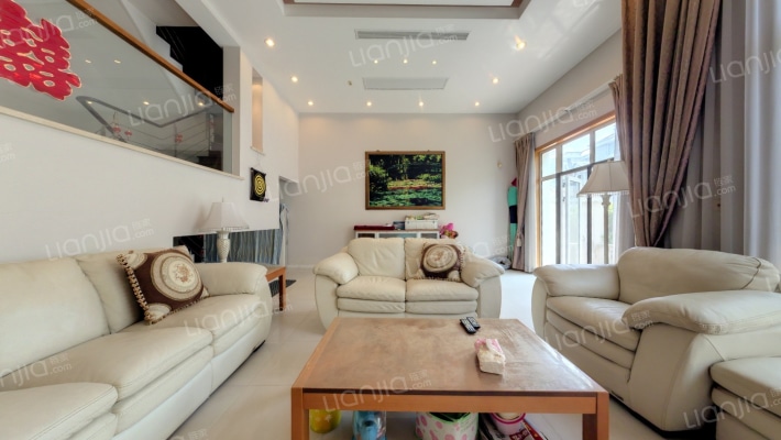 欣绿名苑二手房实景图