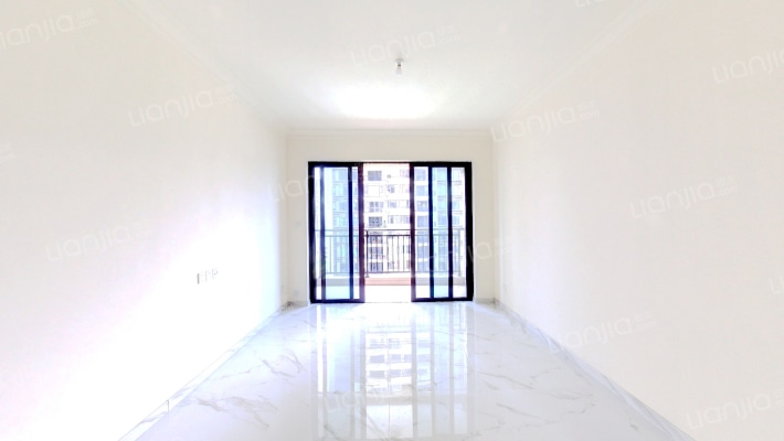 碧桂园凤凰湾星钻苑一期二手房实景图