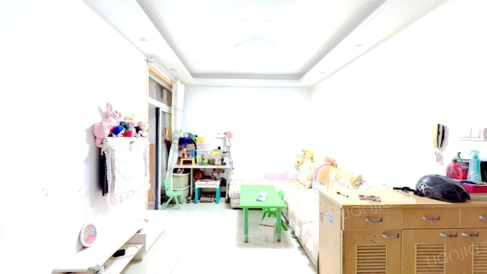 瑞泰江南二手房实景图