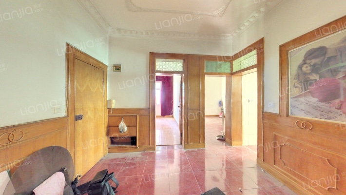 新华书店房改房二手房实景图