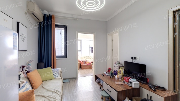 泰宏建业国际城20号院二手房实景图