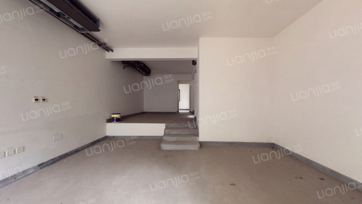 龙湖东桥郡三组团二手房实景图