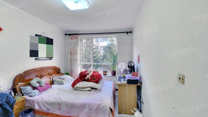 华大天朗国际B区二手房实景图