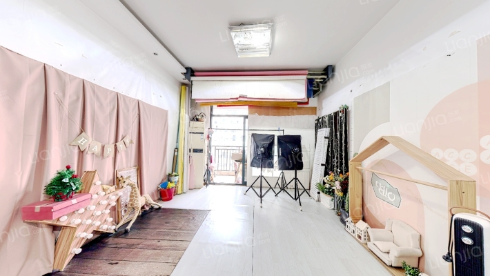 万达广场锋邸二手房实景图