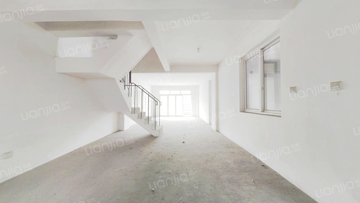 西贵堂二手房实景图