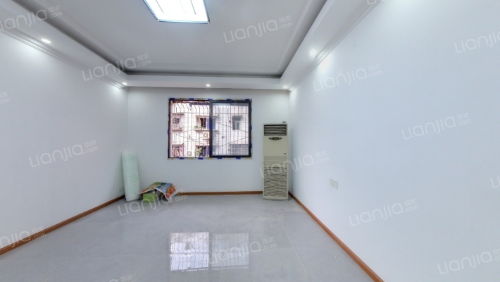 滨江市场二手房实景图