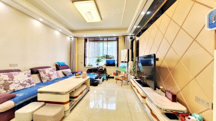启航029小区二手房实景图