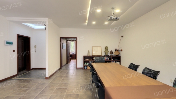 中润国际二手房实景图