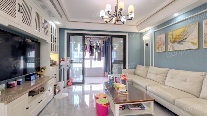 荣盛华府二手房实景图