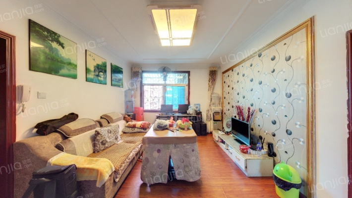 贵乌中路229号楼二手房实景图