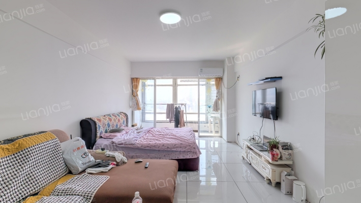 银领国际公寓二手房实景图