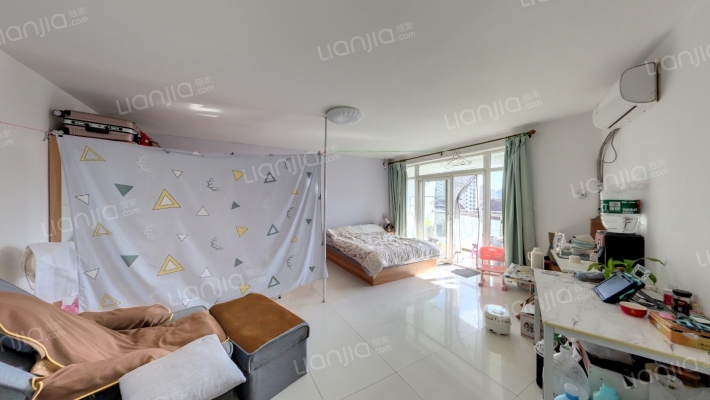 世纪花苑二手房实景图