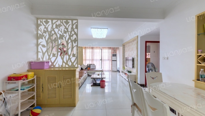 兴邦花城居住小区二手房实景图