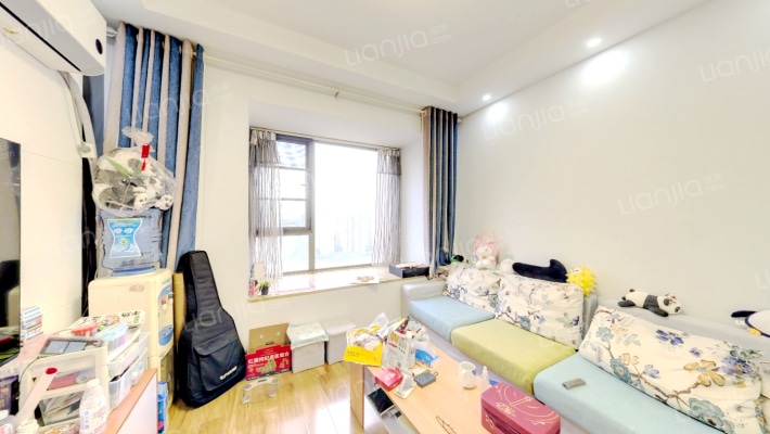 荣盛香榭兰庭一期二手房实景图