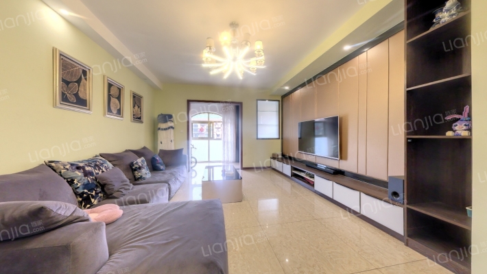 君悦名筑二期二手房实景图