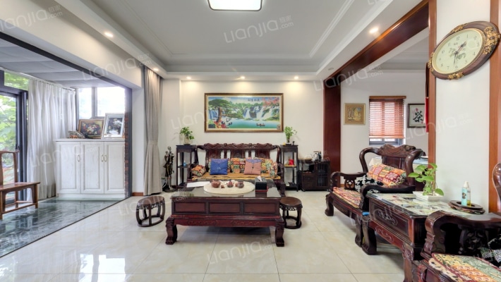 雅仕阁二手房实景图