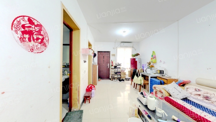 中央美域花园A区二手房实景图