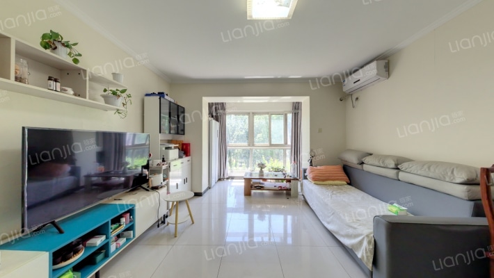 汤泉墅二手房实景图