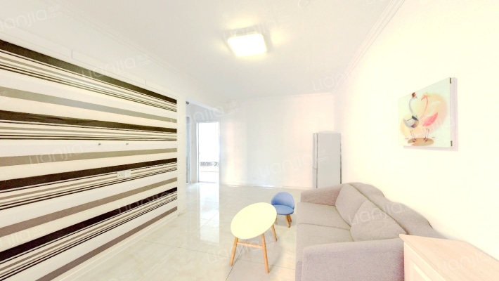 尚盈丽景东区二手房实景图